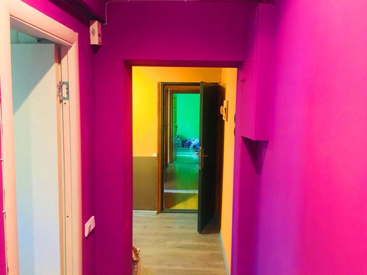 Apelsin Hostel Алмати Екстер'єр фото